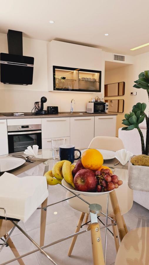 Nogalera Quintessence Apartment With Private Parking By Namaste Elite Торремолинос Экстерьер фото