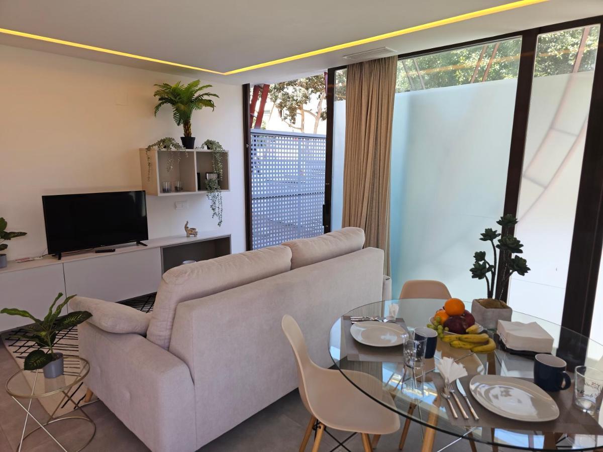 Nogalera Quintessence Apartment With Private Parking By Namaste Elite Торремолинос Экстерьер фото